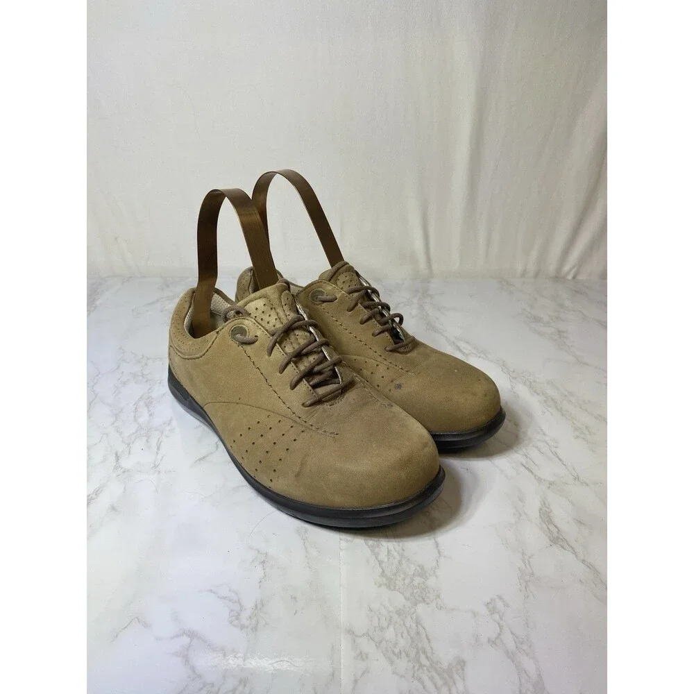 ARAVON  Womens Farren Oxford Shoes, Brown Nubuck Suede Leather, Size 8 EE